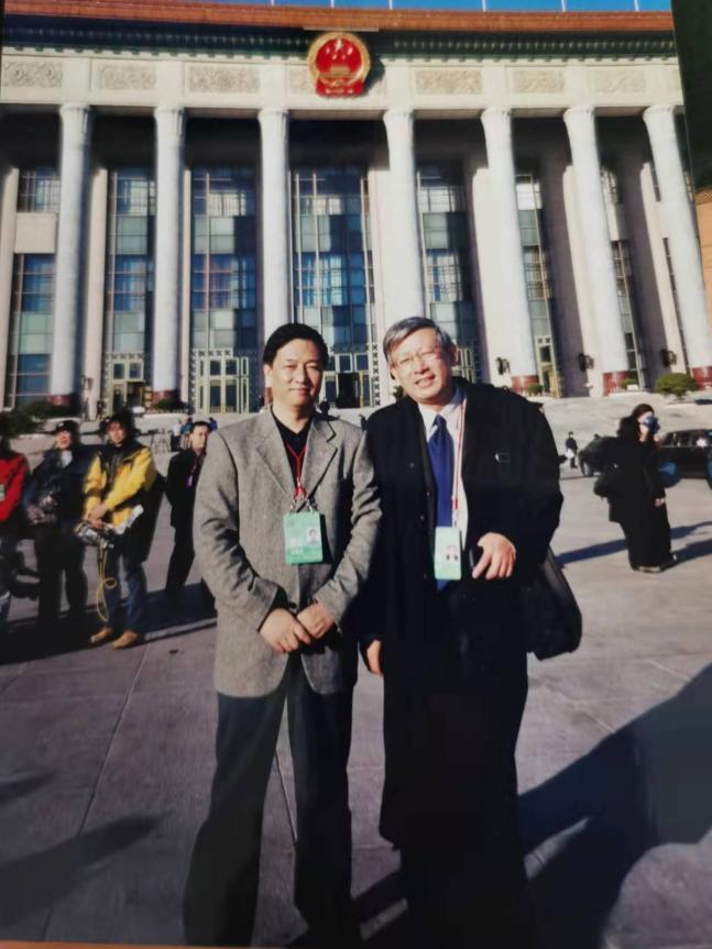 新闻周刊最新一期评述,新闻周刊最新一期评述，聚焦热点，解读时事