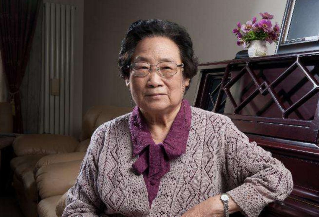女村长的贴身神医徐方最新章节,女村长的贴身神医徐方最新章节，乡村的蜕变与神医的智慧