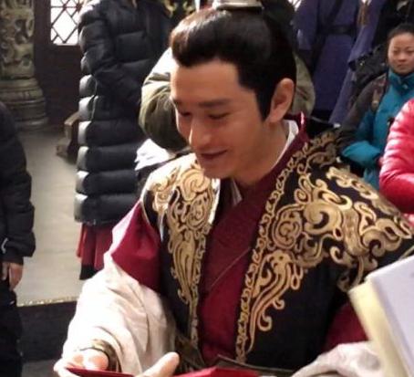 四不像正版 正版四不像,四不像正版与正版四不像，探究正版与盗版之间的微妙差异