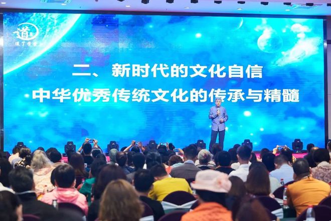 黄大仙精准一肖一码com,黄大仙精准一肖一码，文化传承与智慧解读