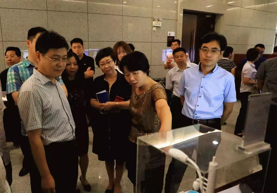2025澳门传真免费,澳门传真免费，未来的数字通信展望与机遇（2025展望）