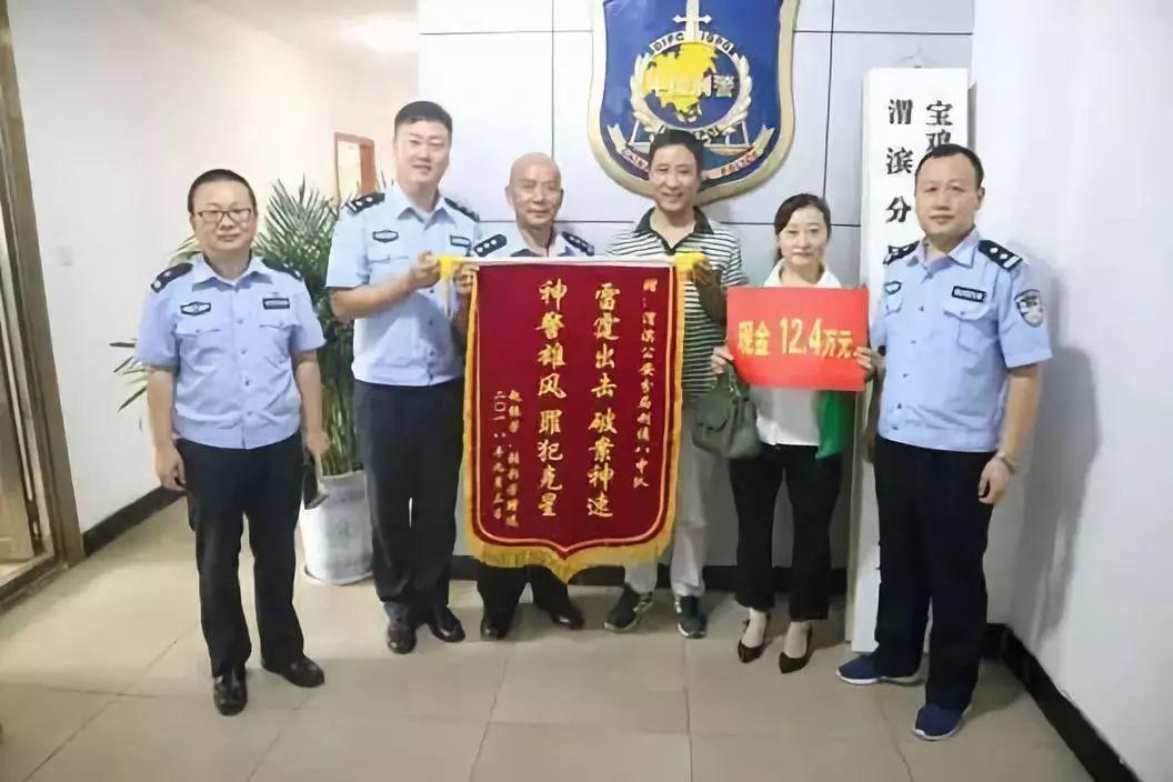 老澳门彩资料网站,老澳门彩资料网站，探索彩票文化的数字世界